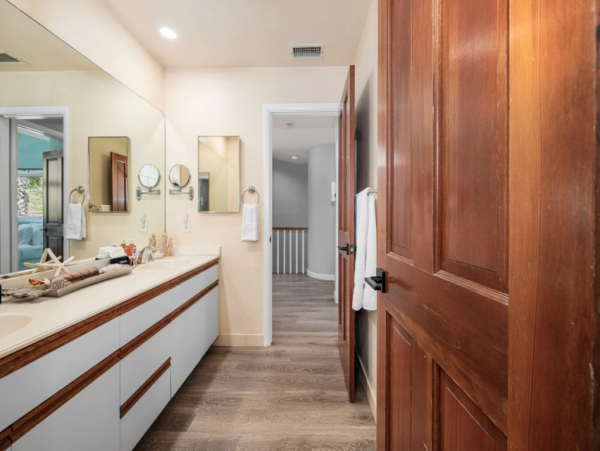 Oceanfront Retreat in Capo Beach - Luxurious 4-Bedroom Getaway